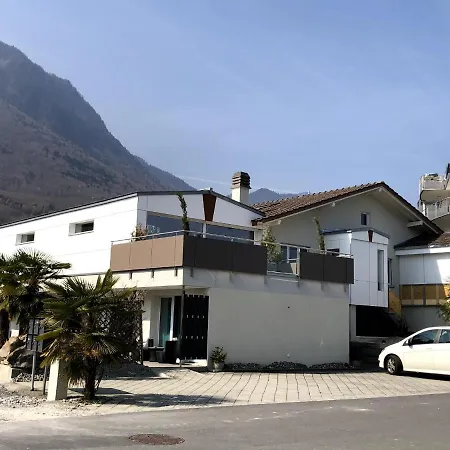 Amelia Гостевой дом Port-Valais