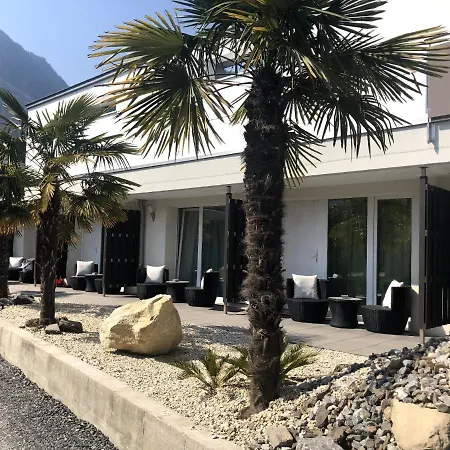 Amelia Port-Valais